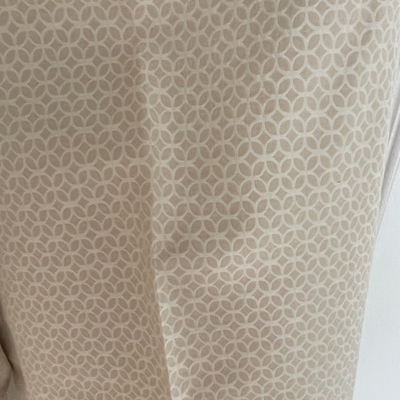 Ann Taylor silk pants. - Picture 4 of 5